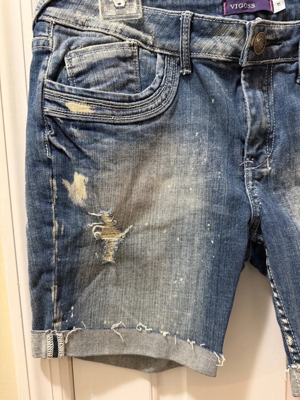 NWT Vigoss Blue Distressed Rolled-Hem Jean Shorts
